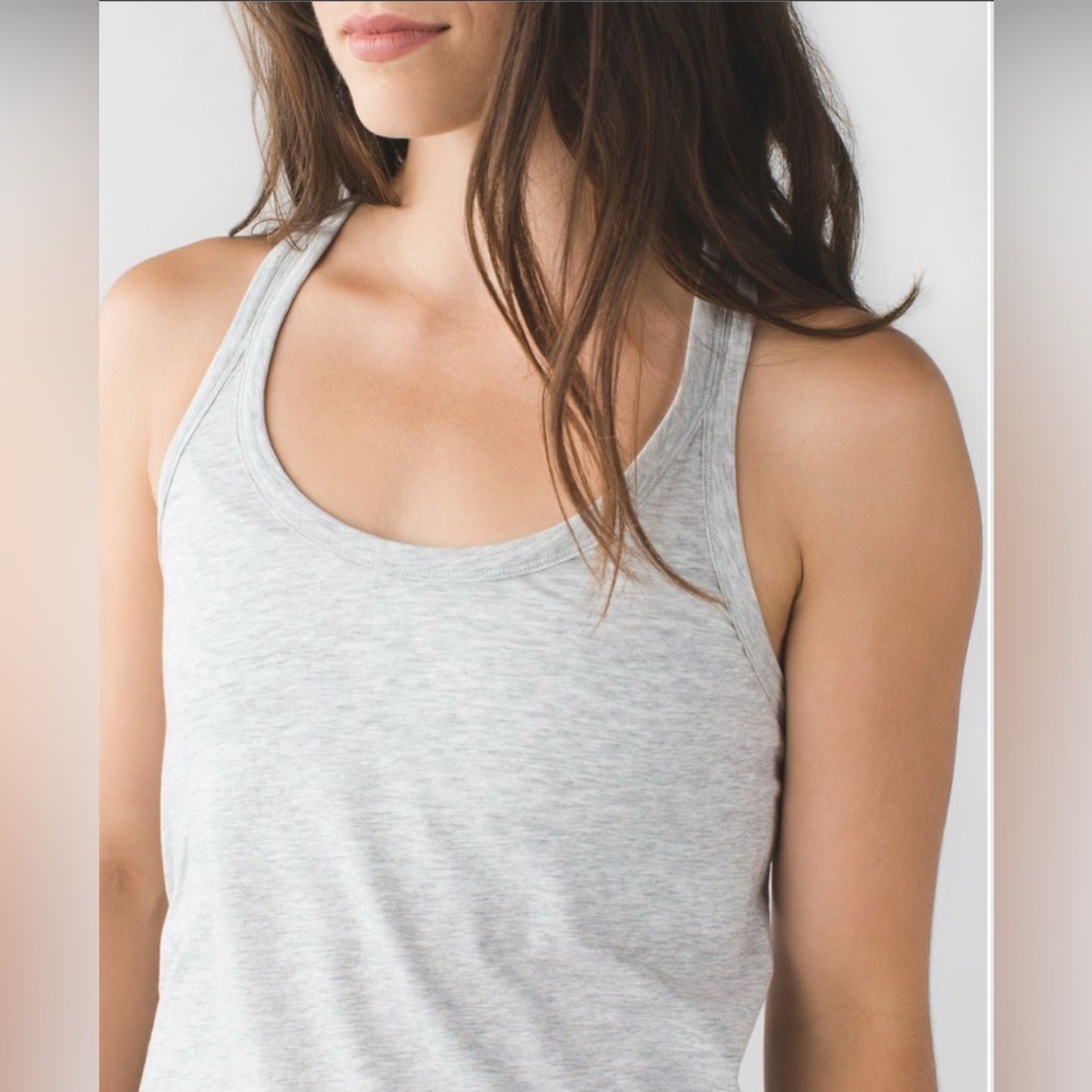 Lululemon Modern Racerback in Heather Light Grey - Size 6 - Picture 4 of 8